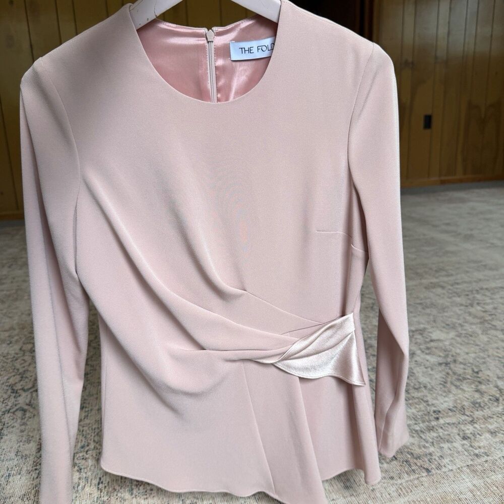 THE FOLD Clever Crepe Barley Top - Light Blush Pale Pink Women’s Size US 6